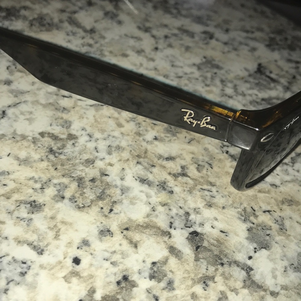 Ray bans - Picture 2 of 2
